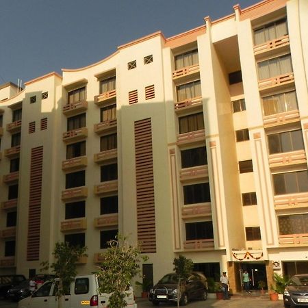 Collection O Reeva Regency Hotel Shirdi Exterior photo