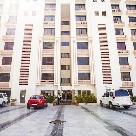 Collection O Reeva Regency Hotel Shirdi Exterior photo